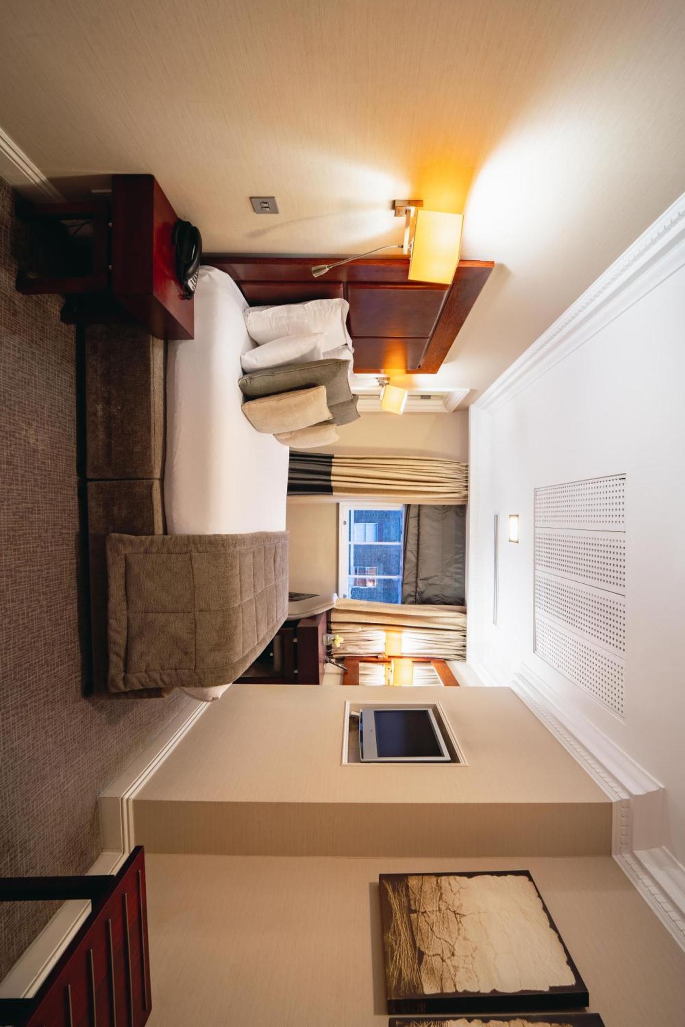 Grange Beauchamp Hotel